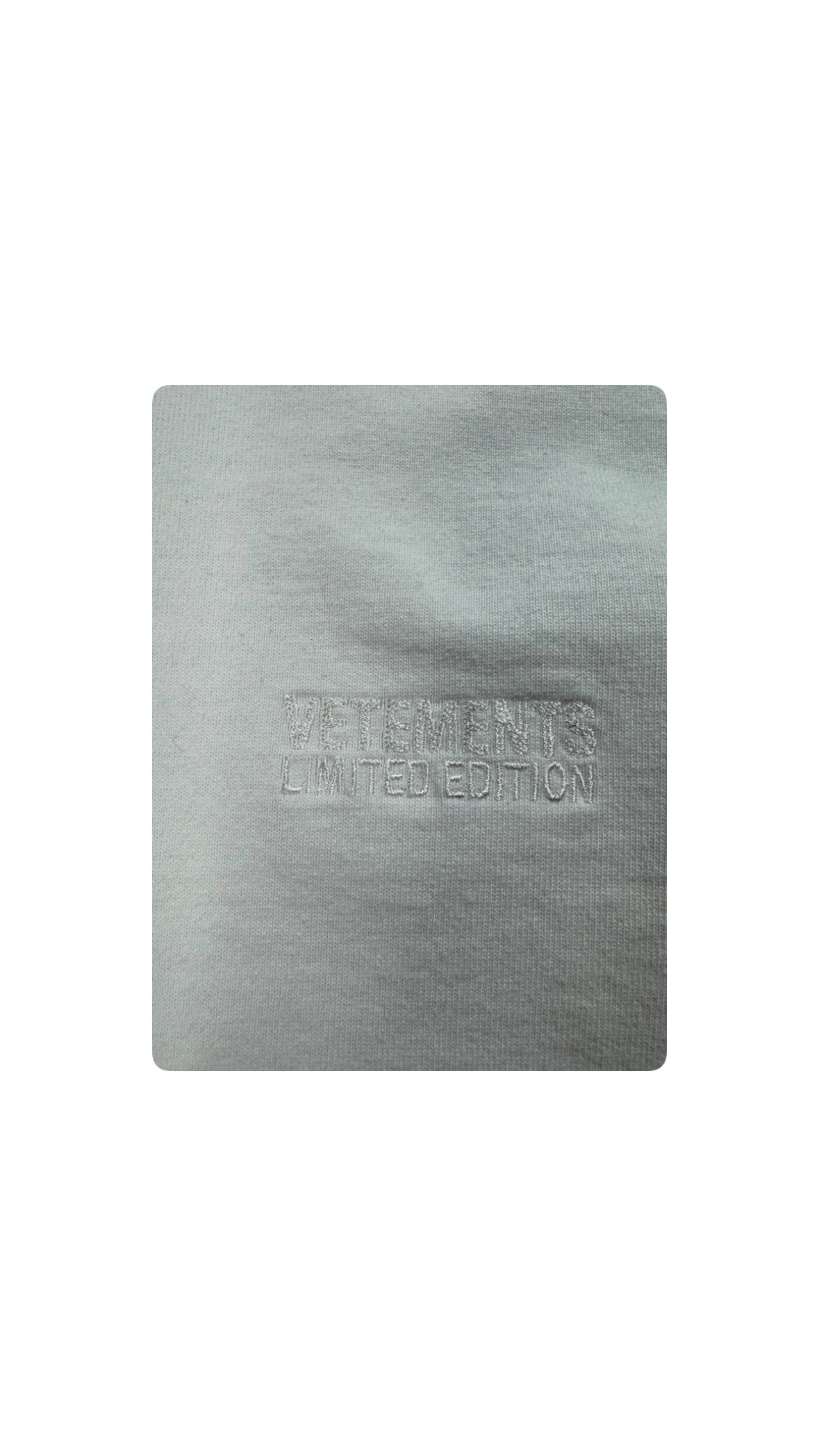 VETEMENTS EMBROIDERED LOGO SWEATSHIRT