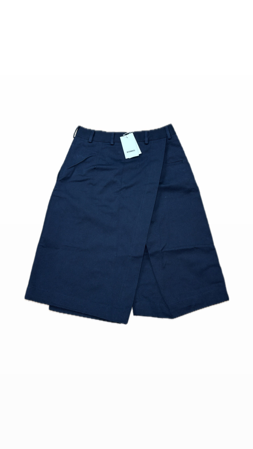 VETEMENTS DEMNA ERA ETE2018 ASYMMETRICAL SHORTS