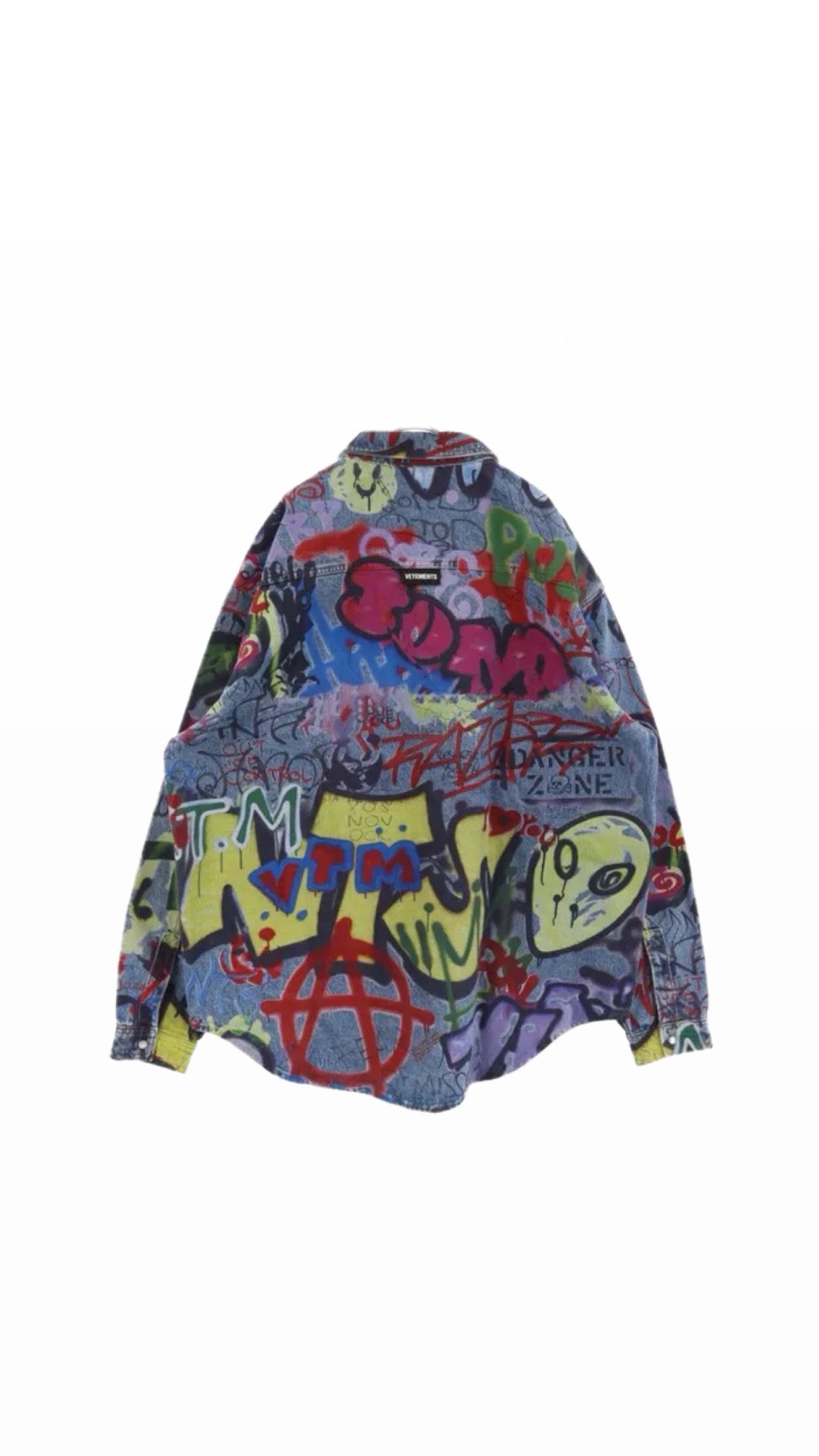 [9/10] VETEMENTS GRAFFITI DENIM JACKET